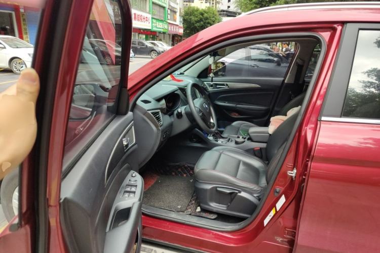Used CHANGAN CS75 2016 1.8T Automatic Elite Model China IV Standard Driver Seat