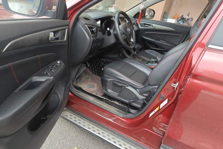 Used CHANGAN CS75 2016 1.8T Automatic Elite Model China V Standard Driver Seat