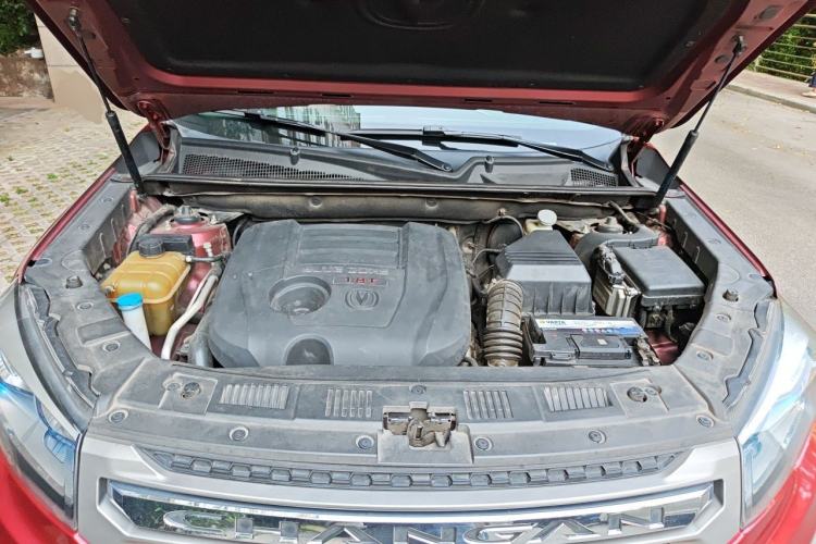 Used CHANGAN CS75 2016 1.8T Automatic Elite Model China V Standard Engine Bay
