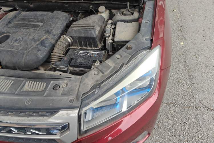 Used CHANGAN CS75 2016 1.8T Automatic Elite Model China V Standard Engine Bay Left