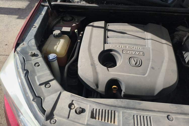 Used CHANGAN CS75 2016 2.0L Manual Luxury Version China V Standard Engine Bay Right