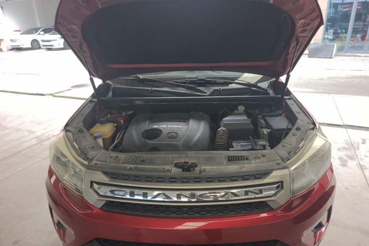 Used CHANGAN CS75 2016 1.8T Automatic Prestige Model China V Standard Engine Bay