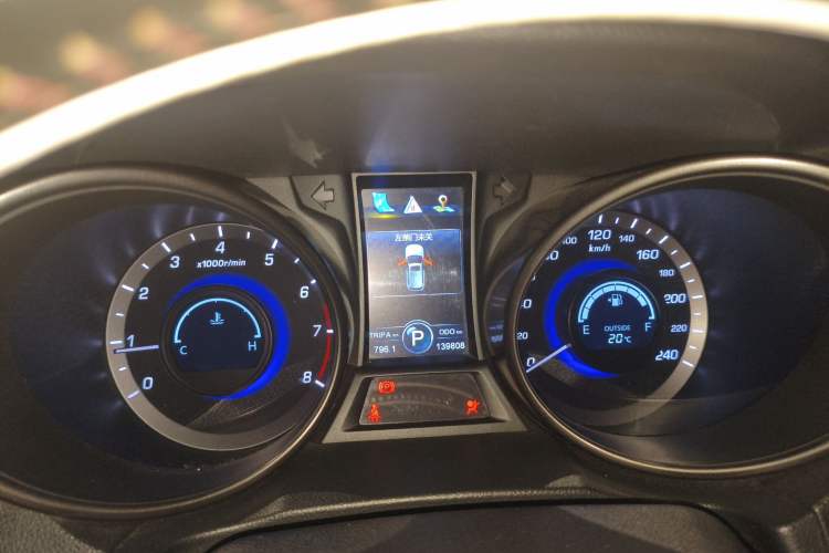 Used CHANGAN CS75 2016 1.8T Automatic Elite Model China V Standard Instrument Cluster