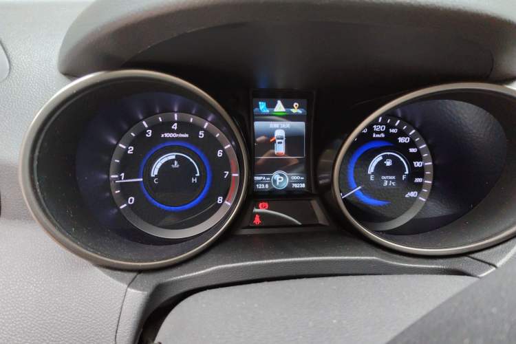 Used CHANGAN CS75 2016 1.8T Automatic Elite Model China V Standard Instrument Cluster
