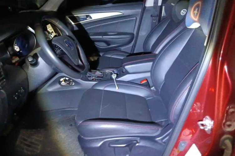 Used CHANGAN CS75 2016 1.8T Automatic Elite Model China IV Standard Left Front Seat