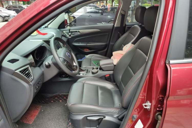 Used CHANGAN CS75 2016 1.8T Automatic Elite Model China IV Standard Left Front Seat