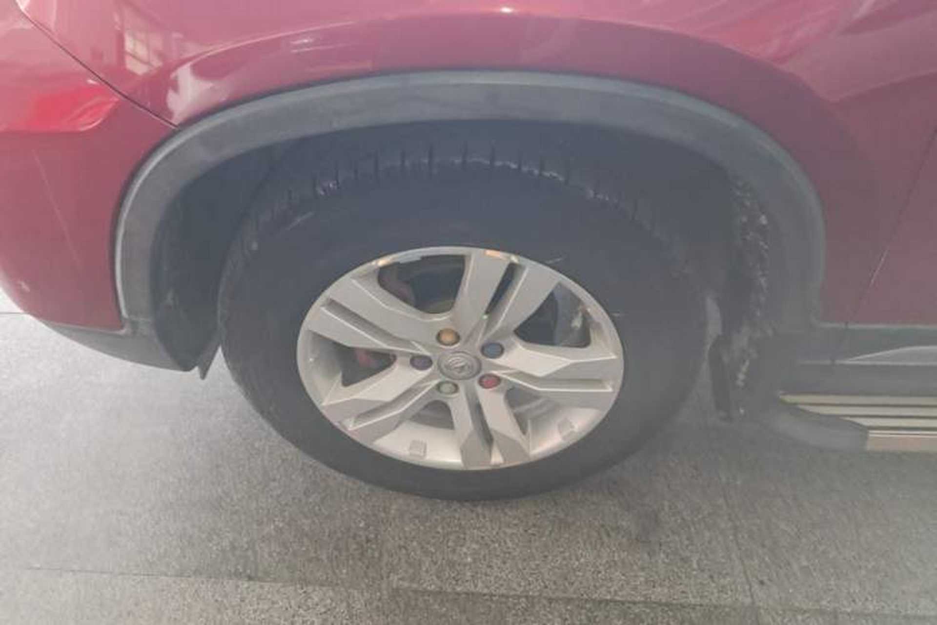 Used CHANGAN CS75 2016 1.8T Automatic Elite Model China V Standard Left Front Wheel Hub