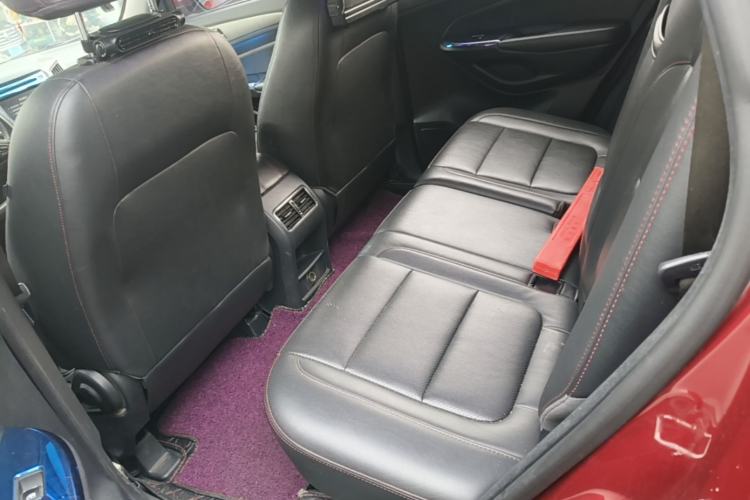 Used CHANGAN CS75 2016 1.8T Automatic Elite Model China V Standard Left Rear Seat