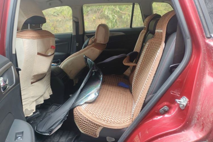 Used CHANGAN CS75 2016 2.0L Manual Luxury Version China IV Standard Left Rear Seat
