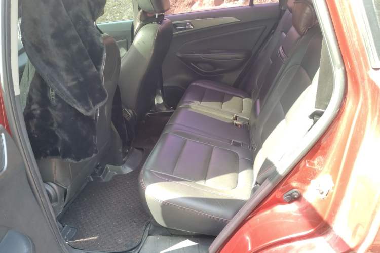 Used CHANGAN CS75 2016 1.8T Automatic Elite Model China IV Standard Left Rear Seat