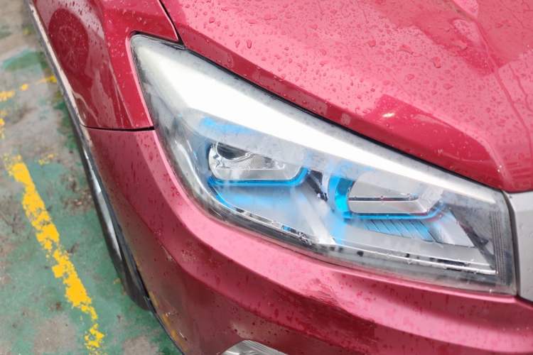 Used CHANGAN CS75 2016 1.8T Automatic Elite Model China V Standard Right Front Headlight