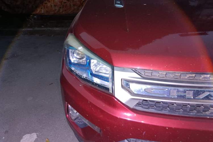 Used CHANGAN CS75 2016 1.8T Automatic Elite Model China IV Standard Right Front Headlight