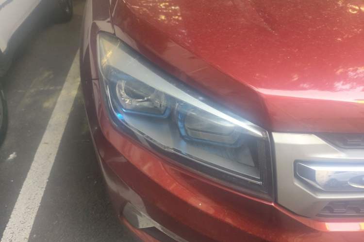 Used CHANGAN CS75 2016 1.8T Automatic Elite Model China V Standard Right Front Headlight