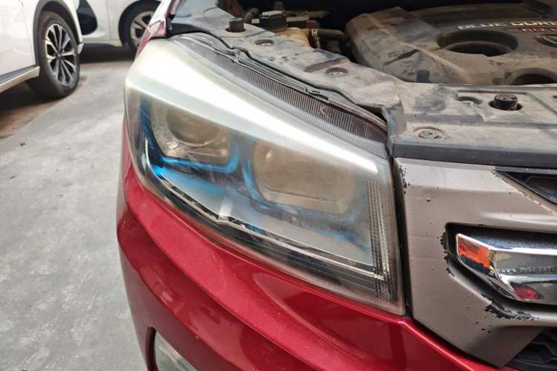 Used CHANGAN CS75 2016 1.8T Automatic Elite Model China V Standard Right Front Headlight