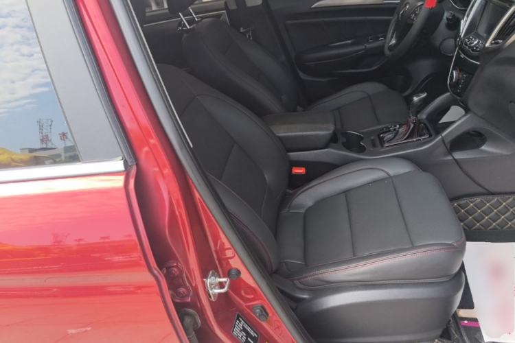 Used CHANGAN CS75 2016 1.8T Automatic Elite Model China V Standard Right Front Seat