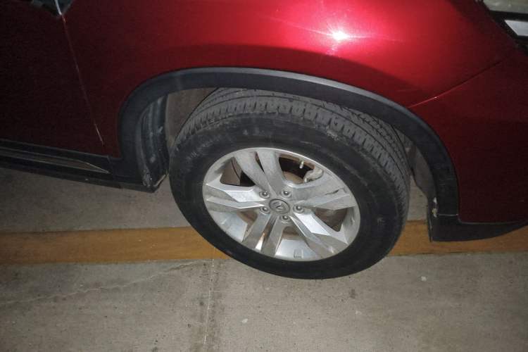 Used CHANGAN CS75 2016 1.8T Automatic Elite Model China V Standard Right Front Wheel Hub