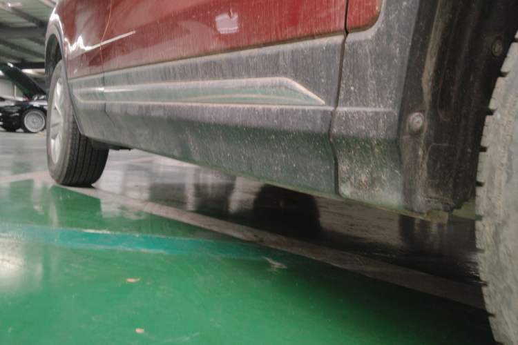 Used CHANGAN CS75 2016 1.8T Automatic Elite Model China V Standard Right Side Sill