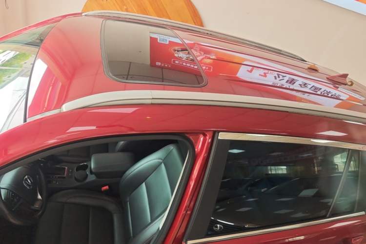Used CHANGAN CS75 2016 1.8T Automatic Prestige Model China IV Standard Roof