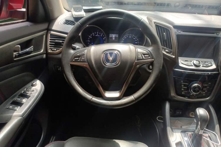 Used CHANGAN CS75 2016 1.8T Automatic Prestige Model China IV Standard Steering Wheel