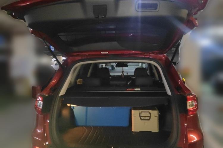 Used CHANGAN CS75 2016 1.8T Automatic Elite Model China V Standard Trunk