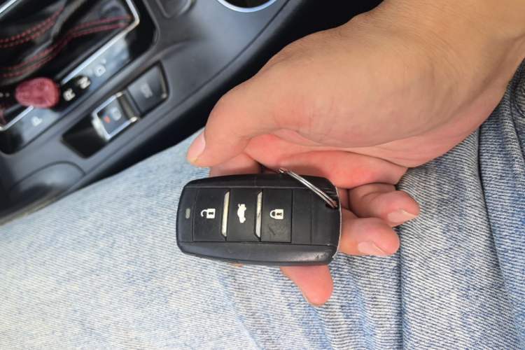 Used CHANGAN CS75 2016 1.8T Automatic Elite Model China V Standard Vehicle Key