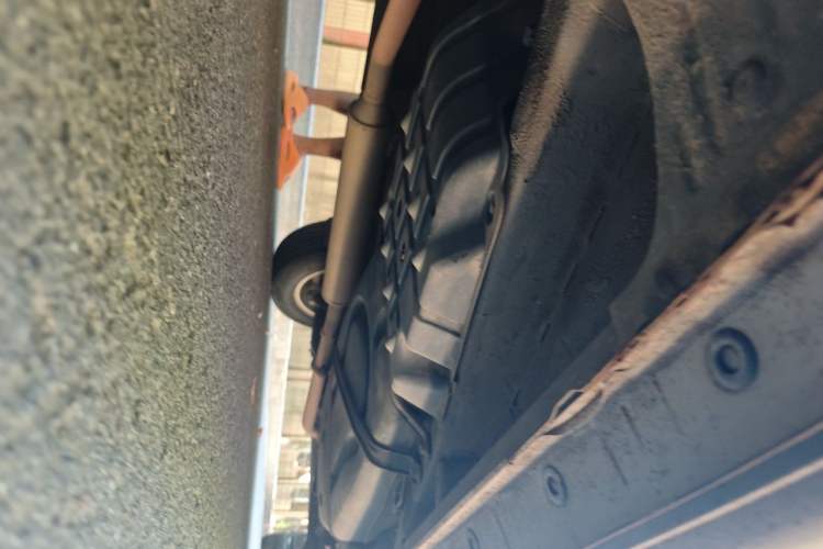 Used CHANGAN CS75 2016 1.8T Automatic Prestige Model China V Standard Chassis Front Left