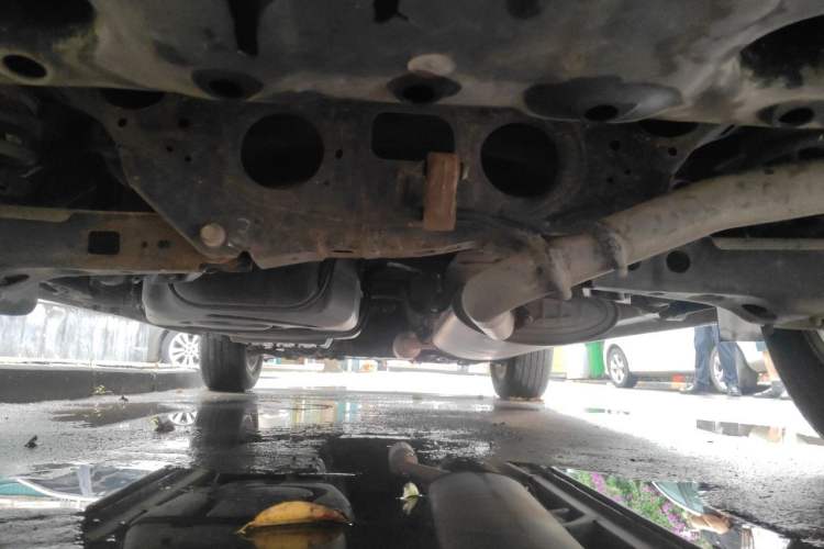 Used CHANGAN CS75 2016 2.0L Manual Luxury Version China IV Standard Chassis Rear