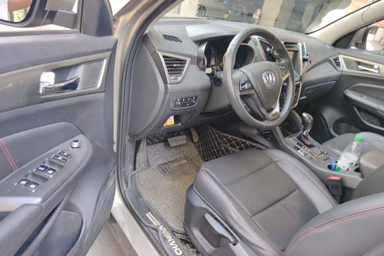 Used CHANGAN CS75 2016 1.8T Automatic Elite Model China V Standard Driver Seat