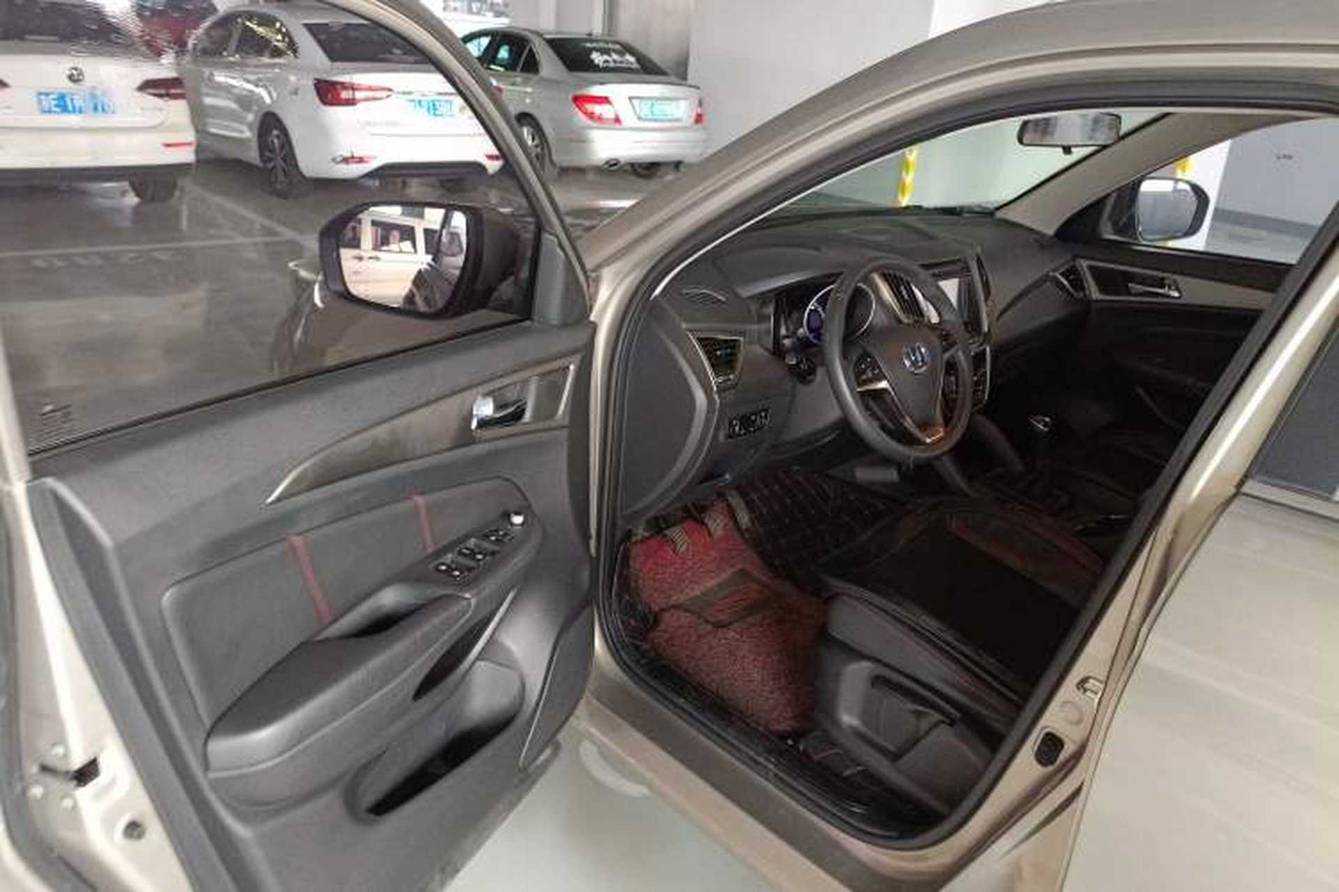Used CHANGAN CS75 2016 1.5T Manual FENGSHANG Model Driver Seat