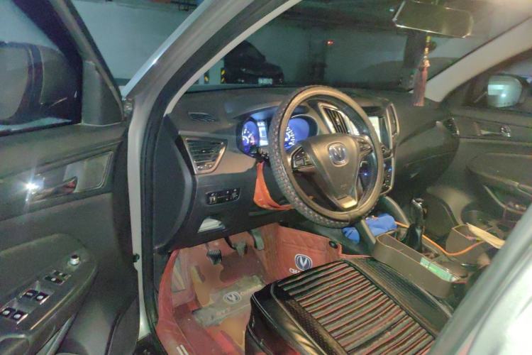 Used CHANGAN CS75 2016 2.0L Manual Luxury Version China V Standard Driver Seat