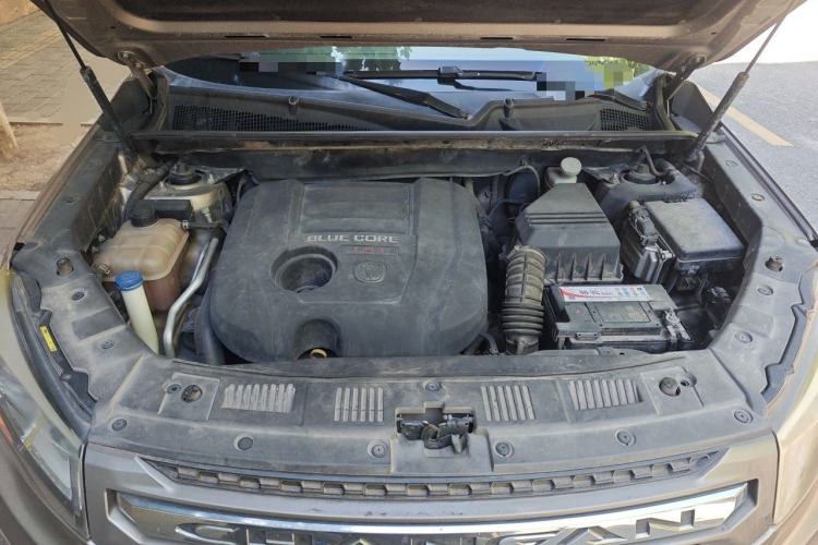 Used CHANGAN CS75 2016 1.8T Automatic Prestige Model China V Standard Engine Bay