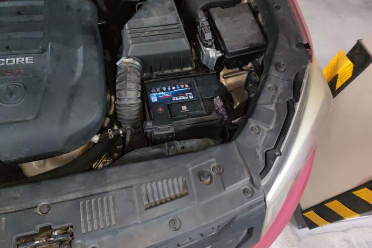 Used CHANGAN CS75 2016 1.8T Automatic Elite Model China V Standard Engine Bay Left