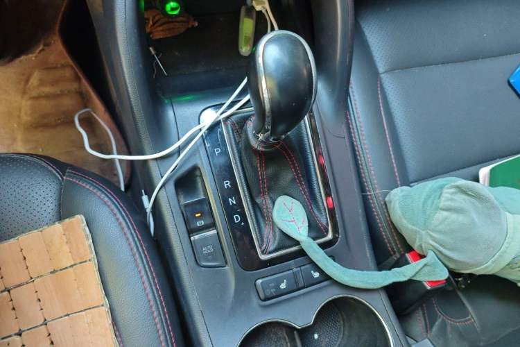 Used CHANGAN CS75 2016 1.8T Automatic Prestige Model China V Standard Gear Lever
