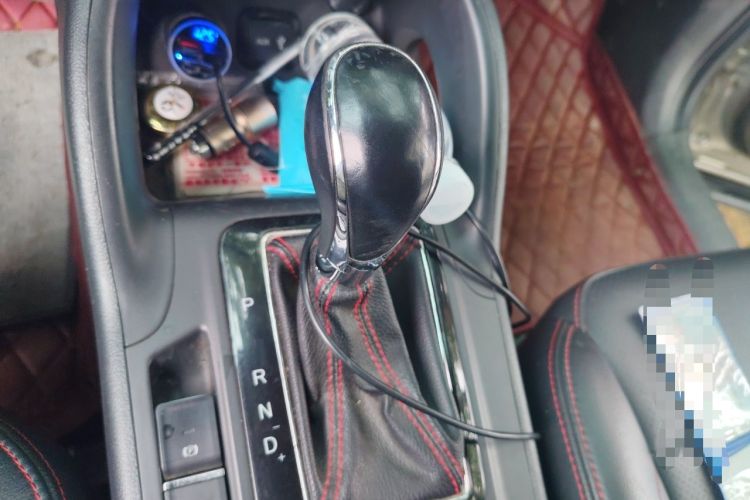 Used CHANGAN CS75 2016 1.8T Automatic Elite Model China V Standard Gear Lever