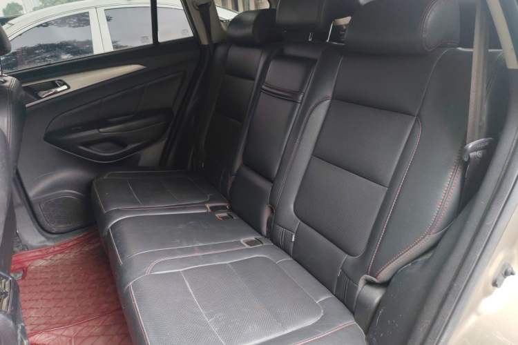 Used CHANGAN CS75 2016 1.8T Automatic Elite Model China V Standard Left Rear Seat