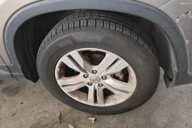 Used CHANGAN CS75 2016 1.8T Automatic Elite Model China V Standard Right Front Wheel Hub