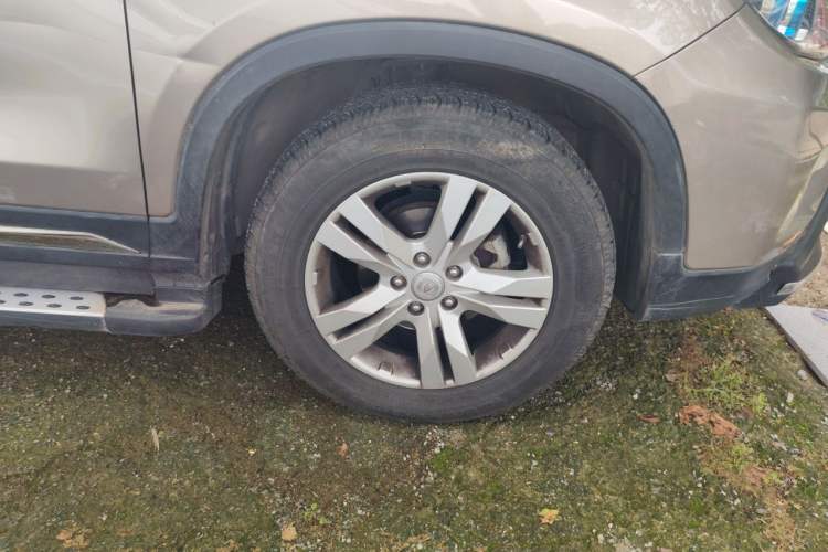 Used CHANGAN CS75 2016 1.8T Automatic Elite Model China V Standard Right Front Wheel Hub