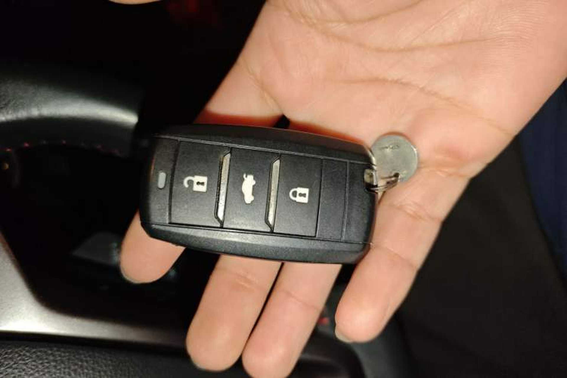 Used CHANGAN CS75 2016 1.8T Automatic Elite Model China IV Standard Vehicle Key