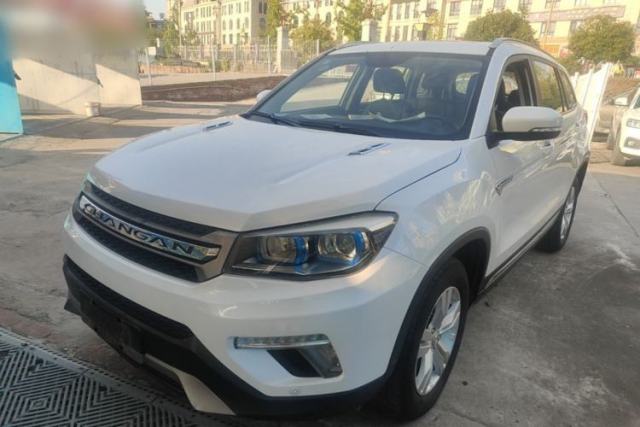 Ojetý CHANGAN CS75 2016 1.5T Manual FENGSHANG Model