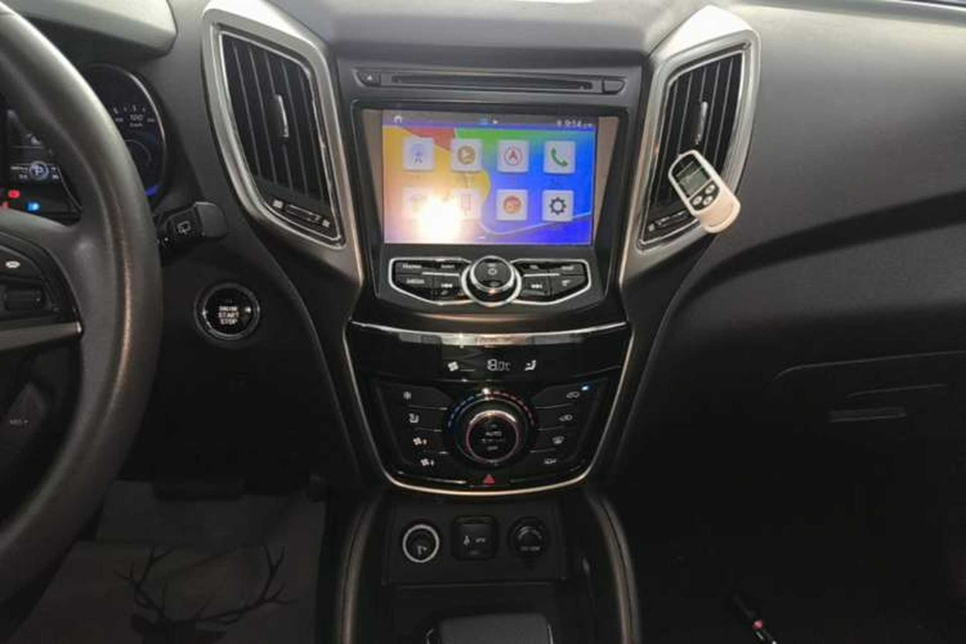 Used CHANGAN CS75 2016 1.8T Automatic Elite Model China IV Standard Audio And AC Panel