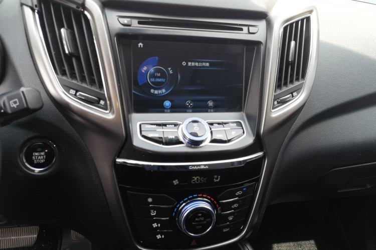 Used CHANGAN CS75 2016 1.8T Automatic Elite Model China V Standard Audio And AC Panel