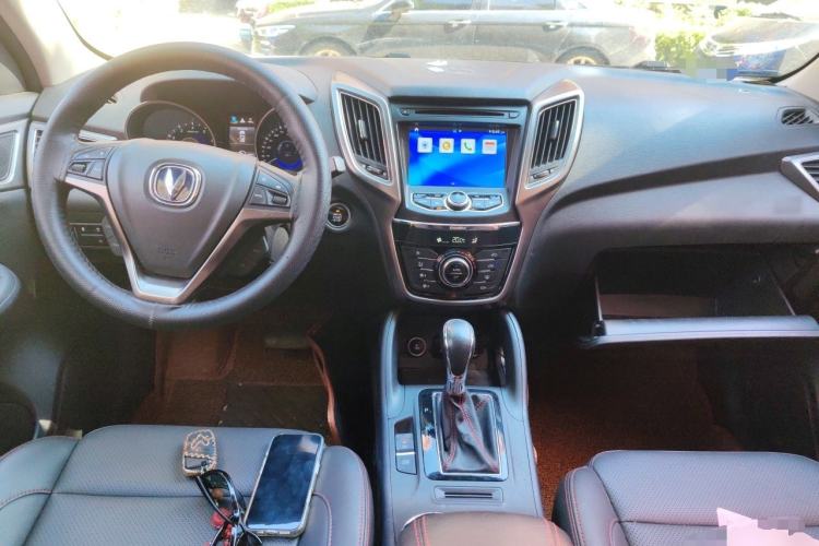 Used CHANGAN CS75 2016 1.8T Automatic Elite Model China V Standard Center Console