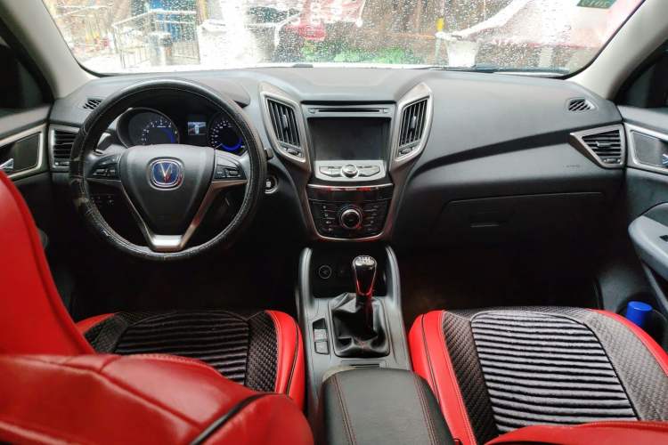 Used CHANGAN CS75 2016 1.5T Manual FENGSHANG Model Center Console