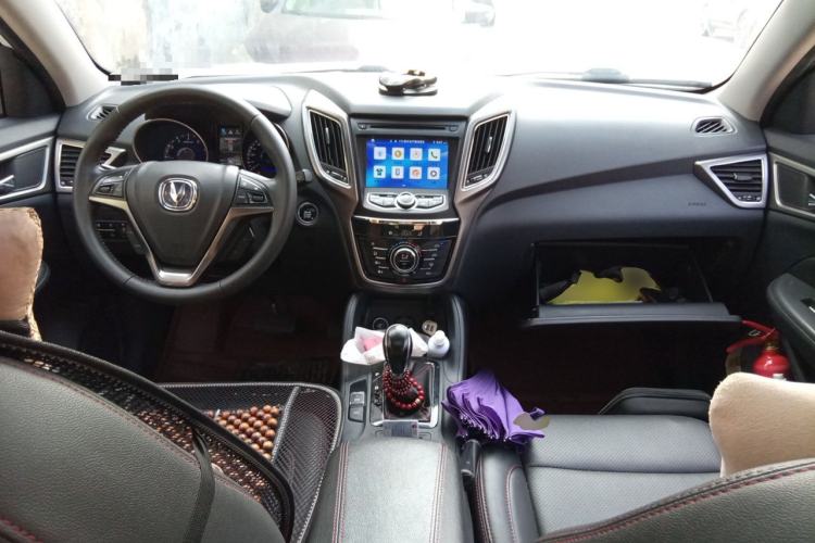Used CHANGAN CS75 2016 1.8T Automatic Elite Model China V Standard Center Console