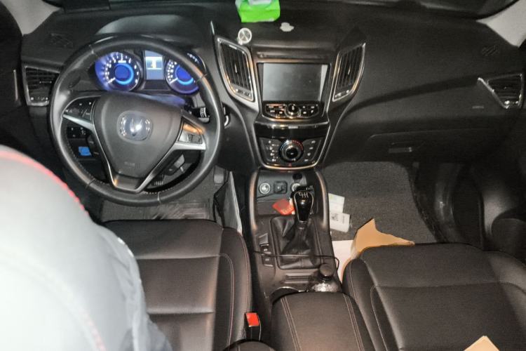 Used CHANGAN CS75 2016 1.5T Manual FENGSHANG Model Center Console