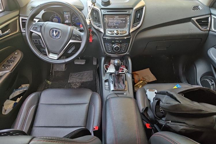 Used CHANGAN CS75 2016 1.8T Automatic Elite Model China V Standard Center Console
