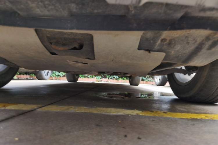 Used CHANGAN CS75 2016 2.0L Manual Leading Version China IV Standard Chassis Front