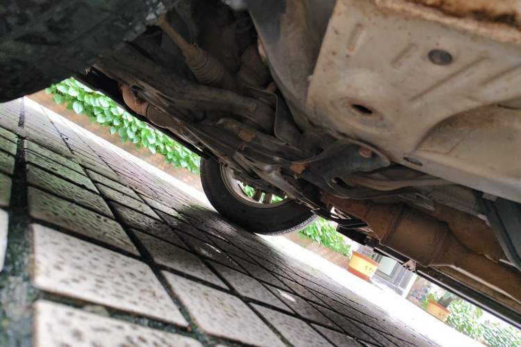 Used CHANGAN CS75 2016 1.5T Manual FENGSHANG Model Chassis Front Left