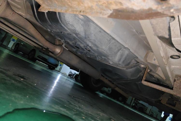 Used CHANGAN CS75 2016 1.5T Manual FENGSHANG Model Chassis Front Left