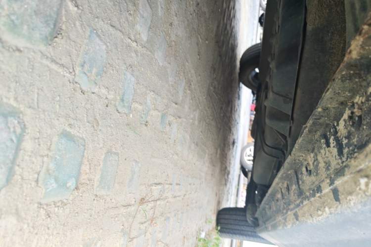Used CHANGAN CS75 2016 1.5T Manual FENGSHANG Model Chassis Front Left